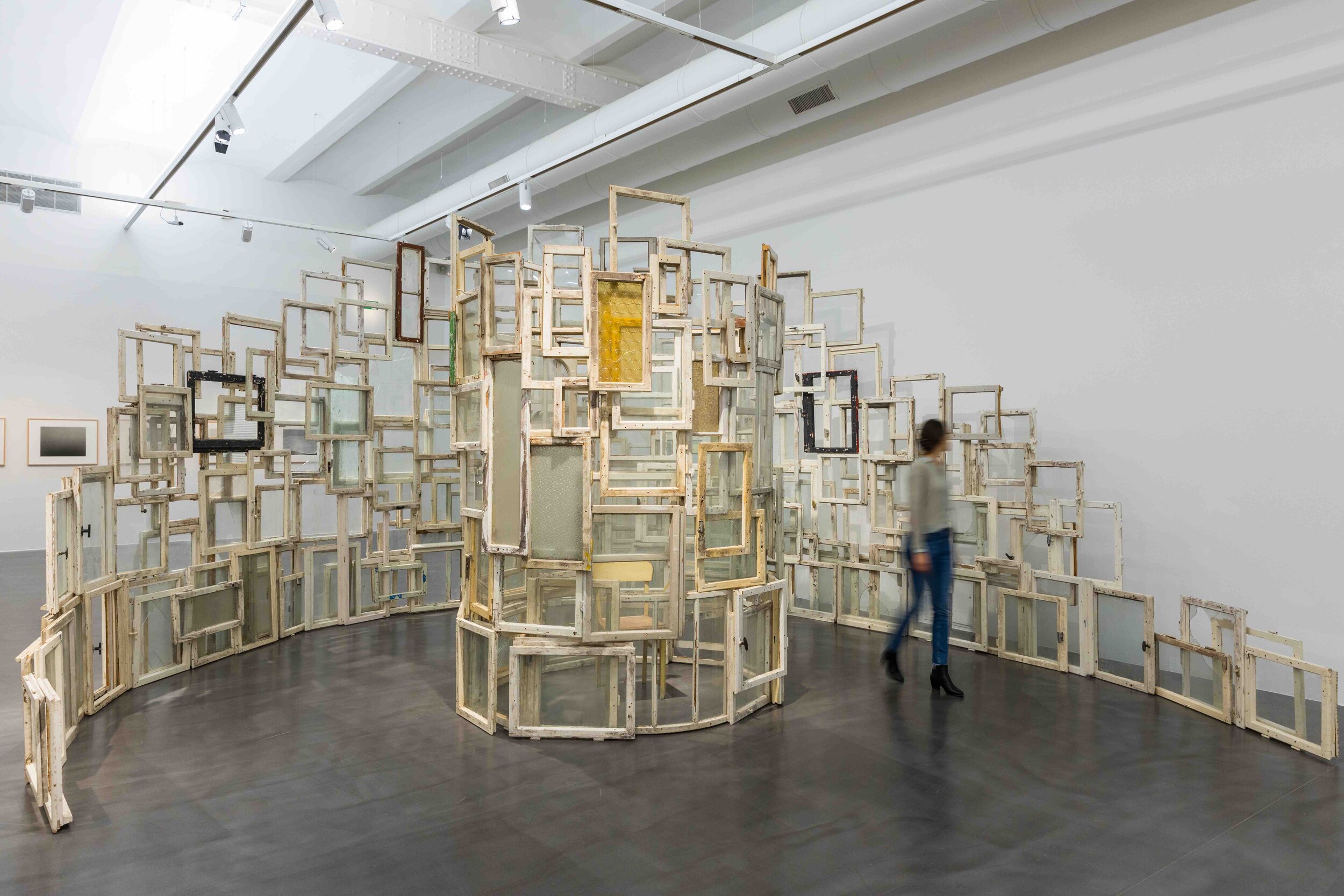 CHIHARU SHIOTA–塩田千春